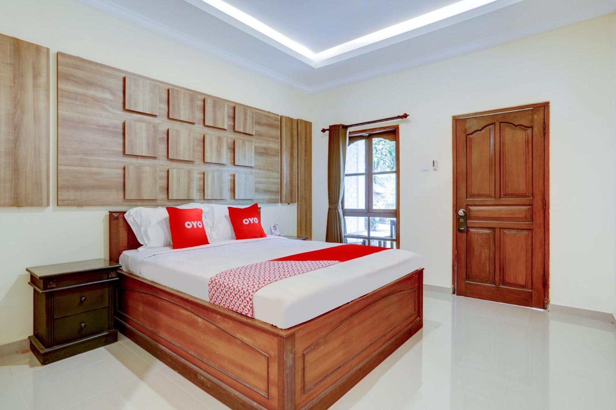 Oyo 1762 Hotel Astiti Graha Tanah Lot Exterior foto
